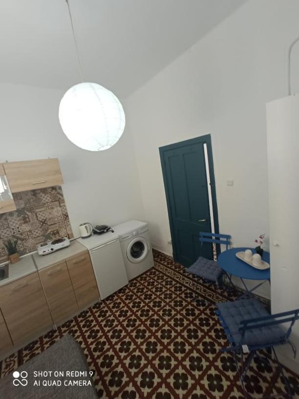 Rhodes City Mascot Bar Street Apartments מראה חיצוני תמונה