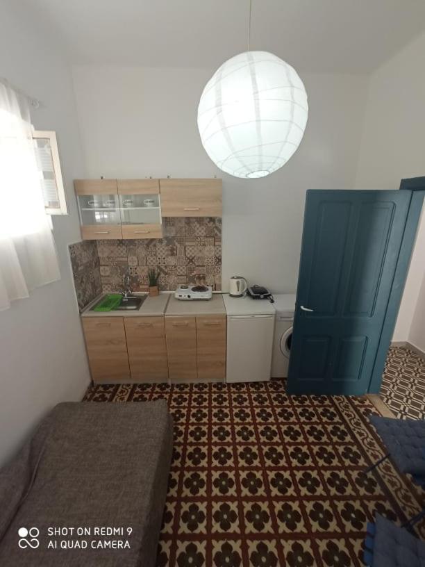 Rhodes City Mascot Bar Street Apartments מראה חיצוני תמונה