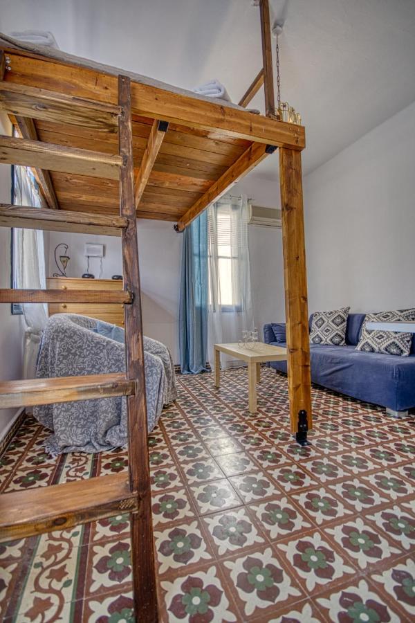Rhodes City Mascot Bar Street Apartments מראה חיצוני תמונה