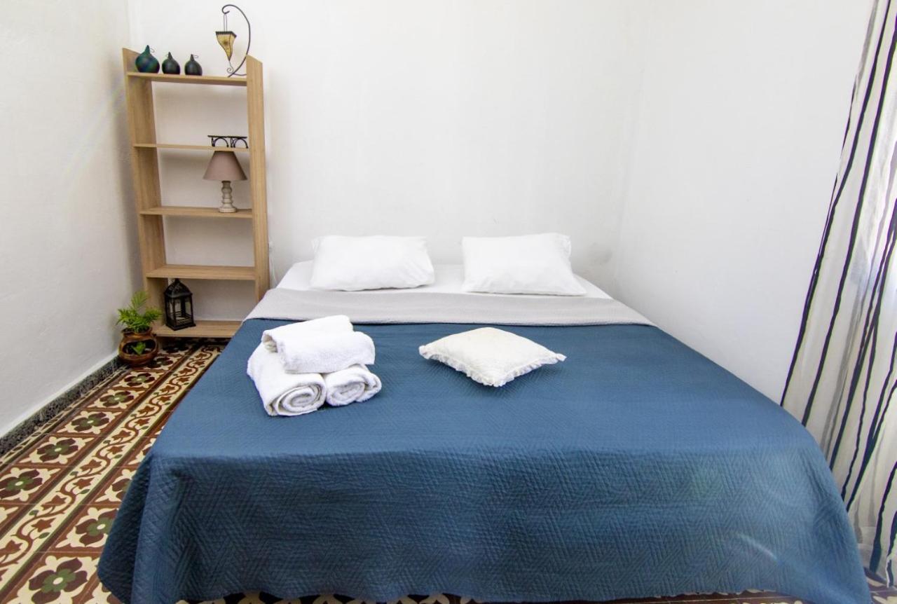 Rhodes City Mascot Bar Street Apartments מראה חיצוני תמונה