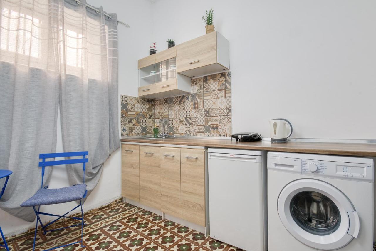 Rhodes City Mascot Bar Street Apartments מראה חיצוני תמונה