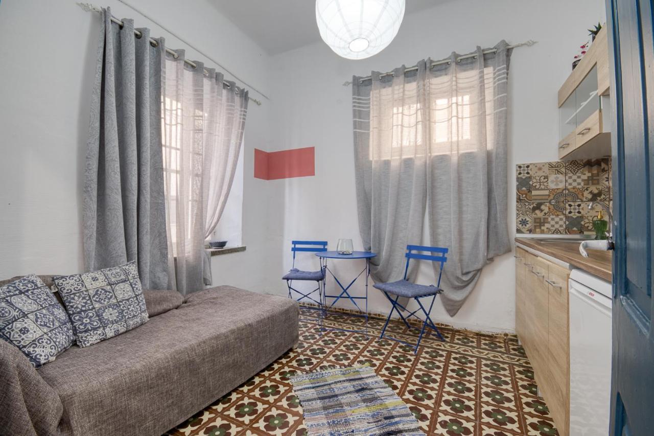 Rhodes City Mascot Bar Street Apartments מראה חיצוני תמונה